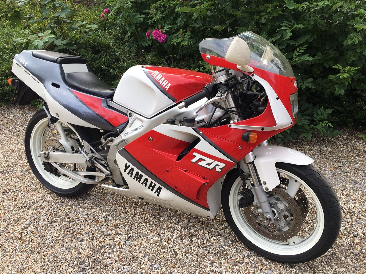 Yamaha TZR 250 1989-1997 3MA Stainless Steel Bolts Screw Fixings Kit