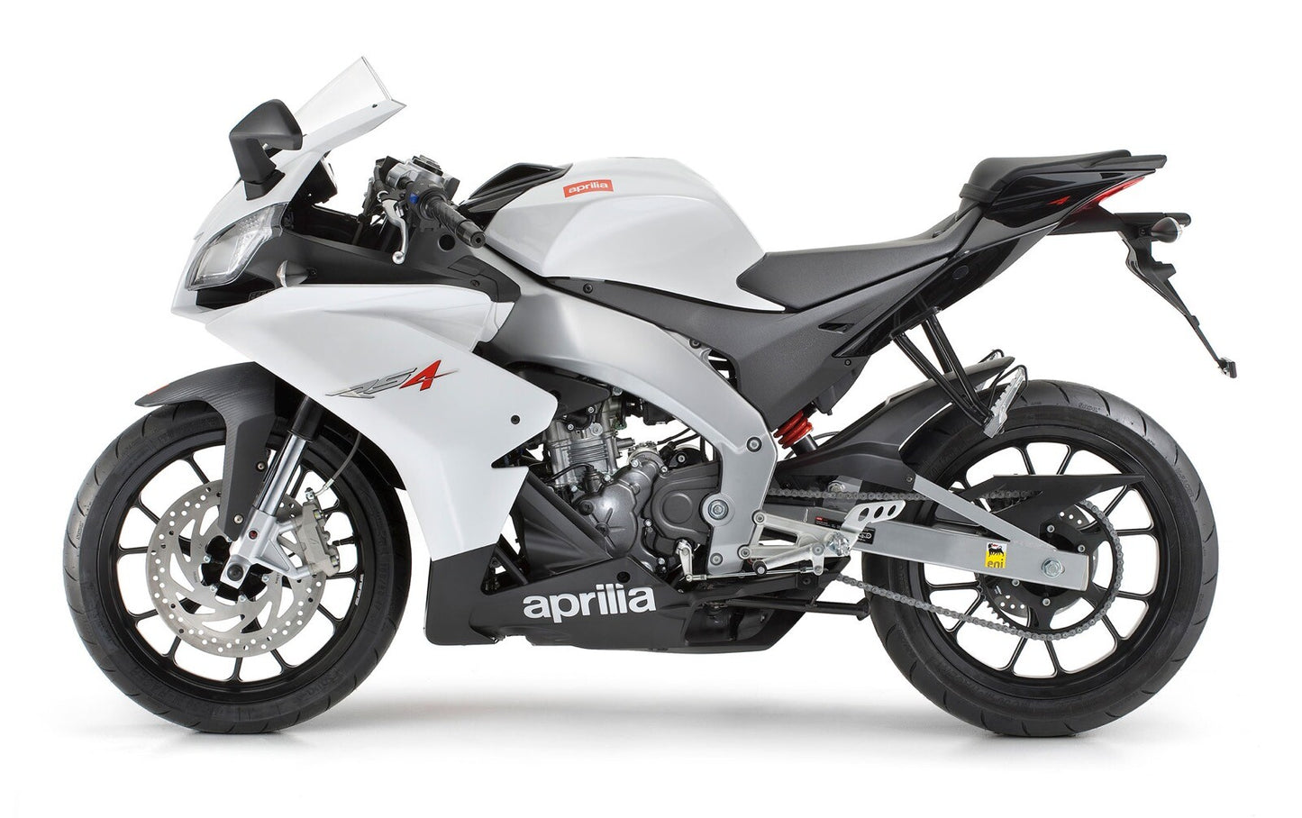 Aprilia RS4 125 2011 - 2015 Black Aluminium Fairing Screen Bolt & Clip Screw Kit