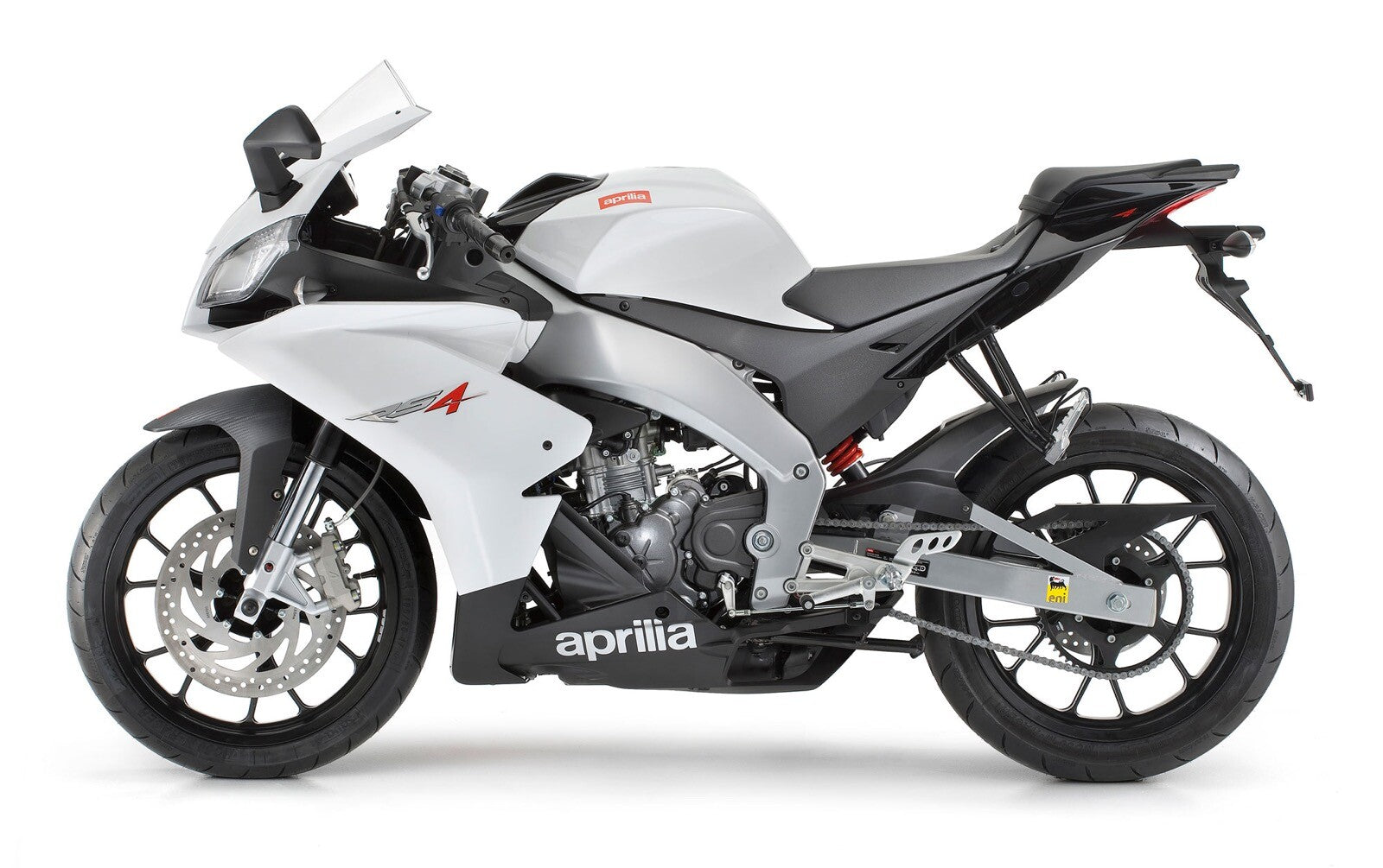Aprilia RS4 125 2011 - 2015 Black Aluminium Fairing Screen Bolt & Clip Screw Kit